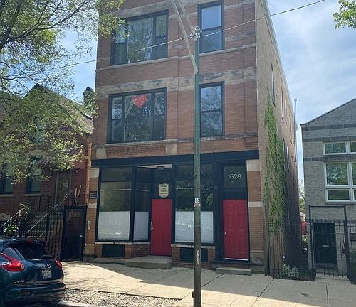 4th image of 1628 N Marshfield Ave APT 1F
