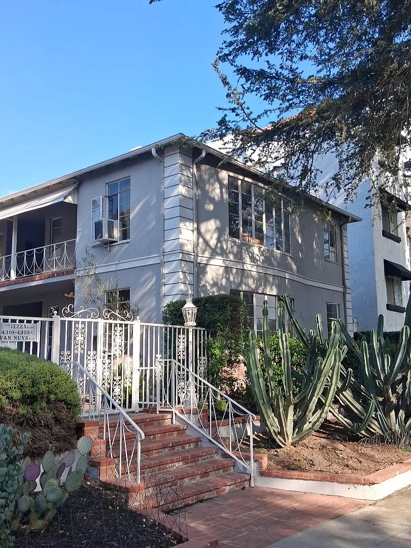 1 bed, 600 sqft, $1,950 — Photo 2
