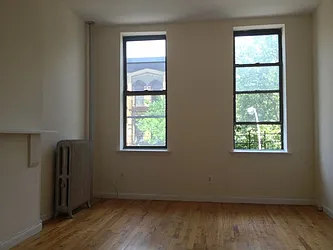 Rented by Warren T Real Estate Corp.