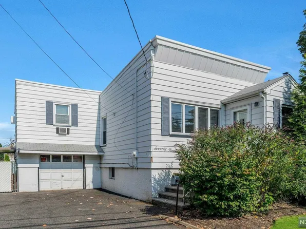 79 Moonachie Rd, Moonachie, NJ 07074