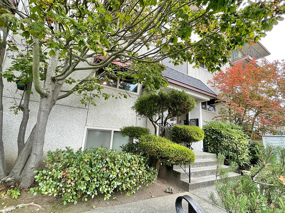 Building Photo 5