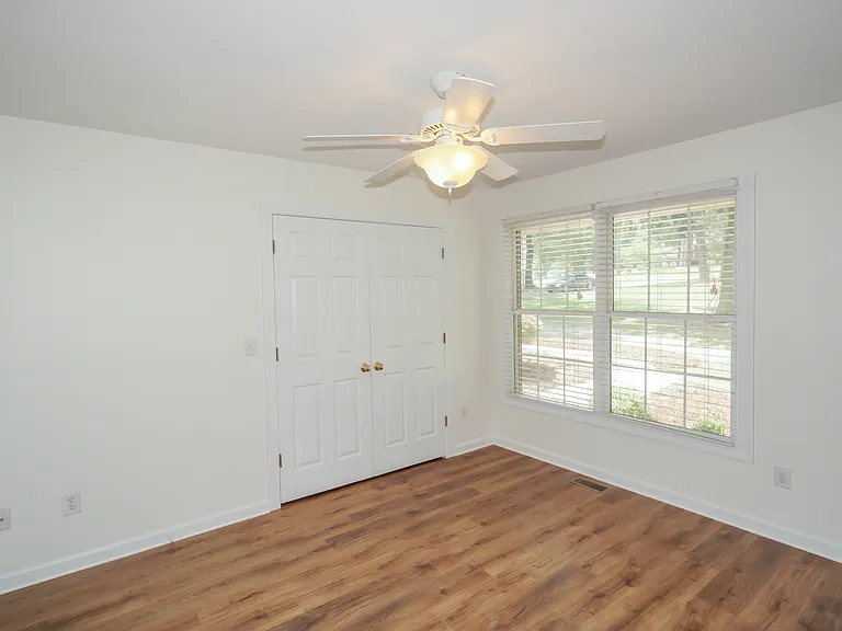 808 S Love Chapel Rd — Photo 16