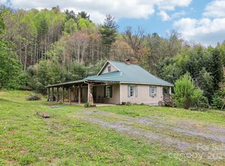 1064 Water Wheel Cv, Clyde, NC 28721
