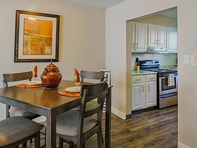 Gleneagle Apartment Homes — Photo 91