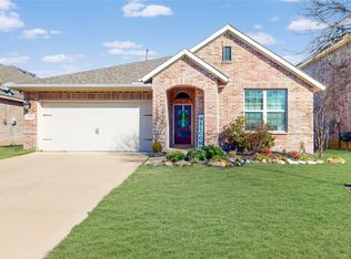 1636 Pike Dr, Forney, TX 75126