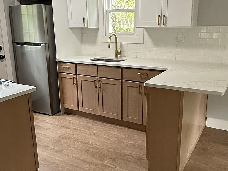 1116 N Maple Ave — Photo 25