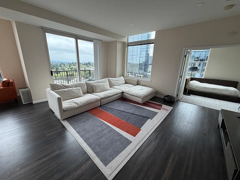 177 107th Ave NE #2207 — Photo 3
