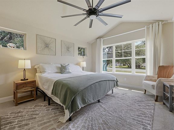 4th image of 4105 Rimrock Dr
