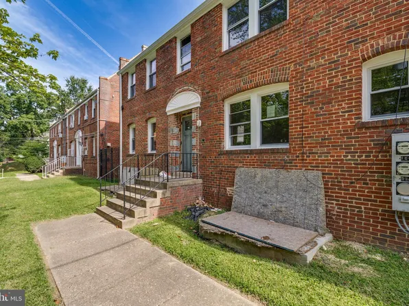 2908 2nd St SE, Washington, DC 20032