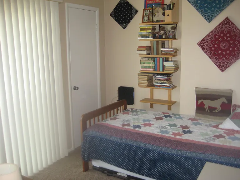 386 Hemlock Ave — Photo 12
