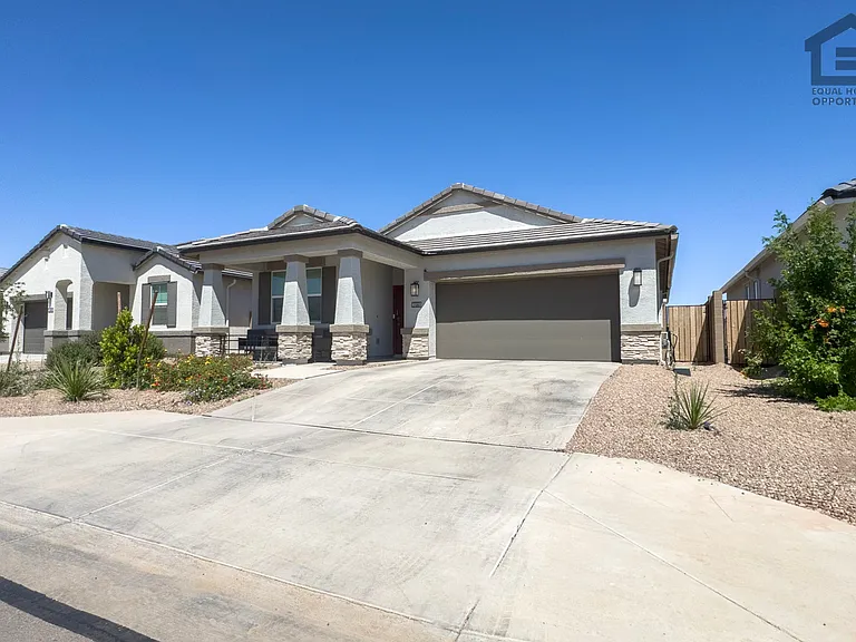 40110 W Shaver Dr — Photo 4