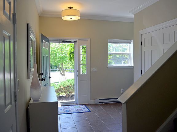 3rd image of 1902 Dorset Dr #1902