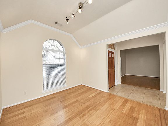 5th image of 17439 Aspen Ridge Ct