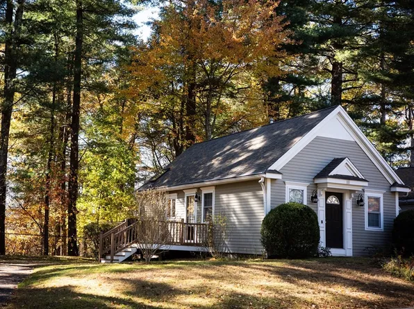 111 E Foxboro St, Sharon, MA 02067