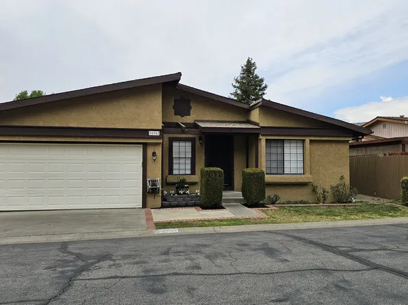 31967 Cinnabar Ln, Castaic, CA 91384