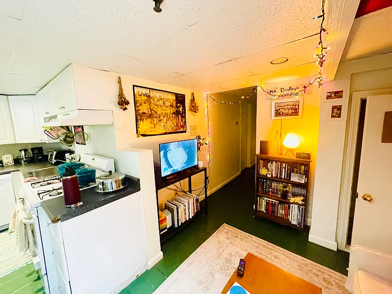 10 Hull St #3 — Photo 4