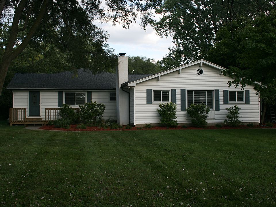 2nd image of 3376 Alpine Rd