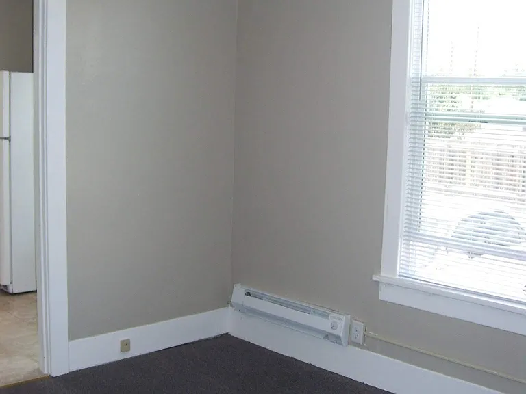 303 2nd Ave W #3 — Photo 12