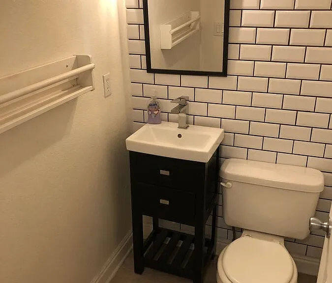 677 N Vrain St #19 — Photo 8