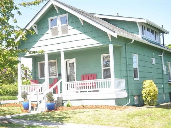 1220 15th Street, Anacortes, WA 98221