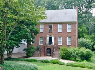 235 Oakbend Dr, Athens, GA 30606