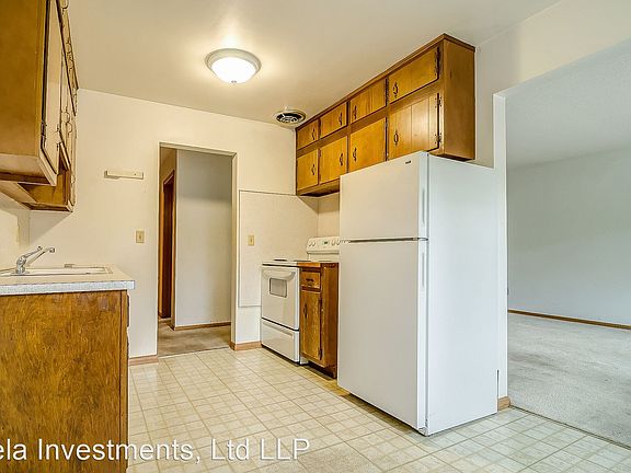4th image of 3708 Lyndale Ave S APT 302