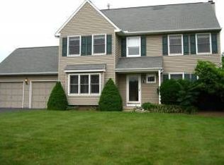 1205 Mega Ln, Gilbertsville, PA 19525