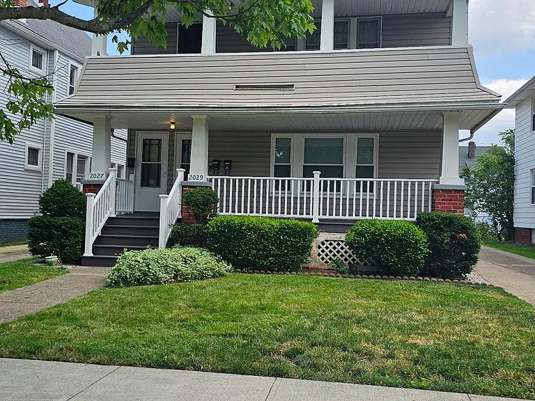 New front porch and railing