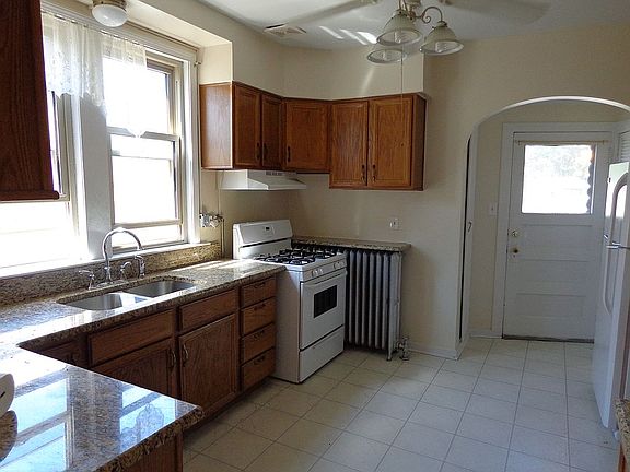 KITCHEN 2ND FLR