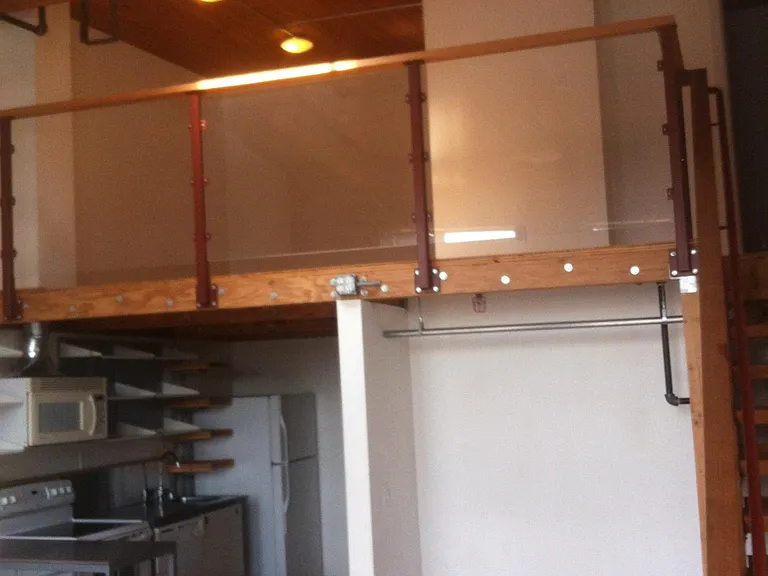910 22nd Ave #6 — Photo 3