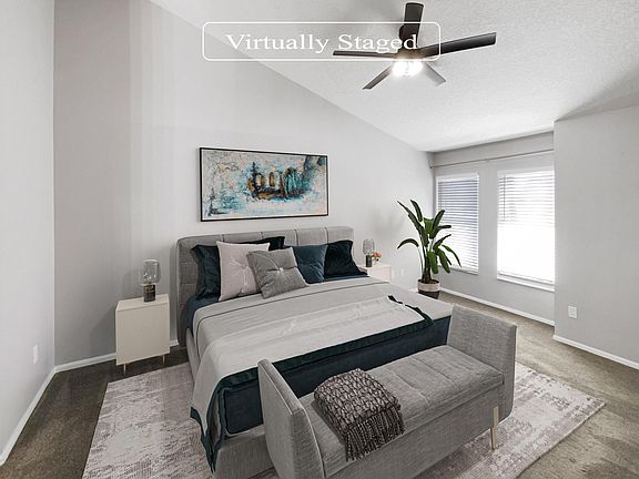 4th image of 3549 SE Hyde Circle