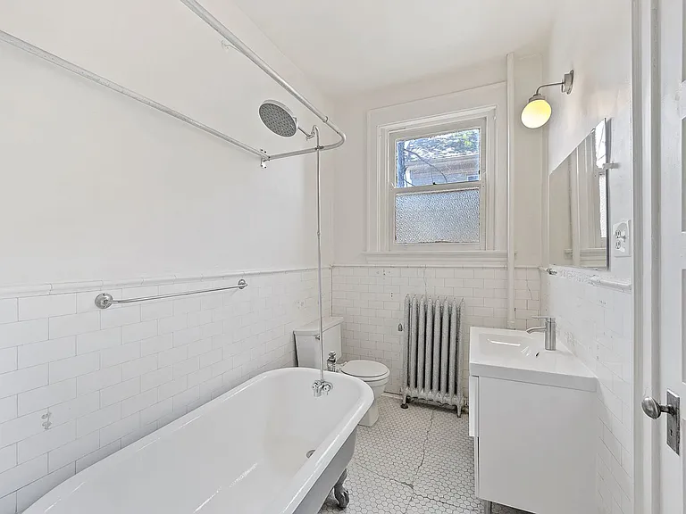 257 Hosea Ave — Photo 24