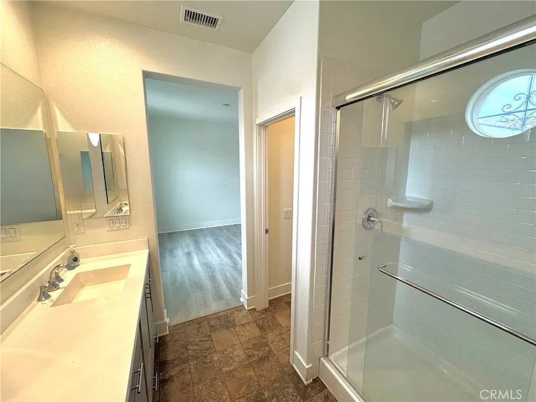 15936 Ellington Way — Photo 36