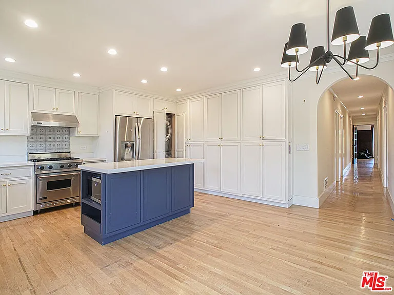 1206 S Longwood Ave #1208 — Photo 7