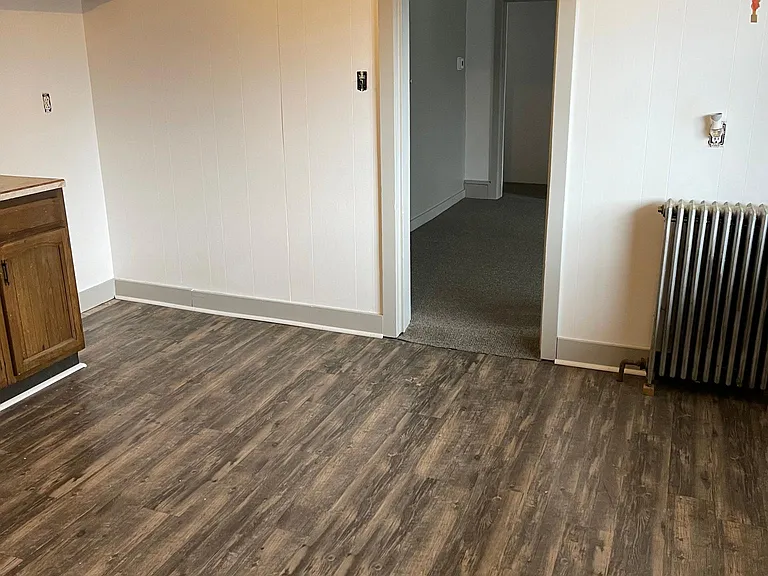228 3rd Ave #2F — Photo 4