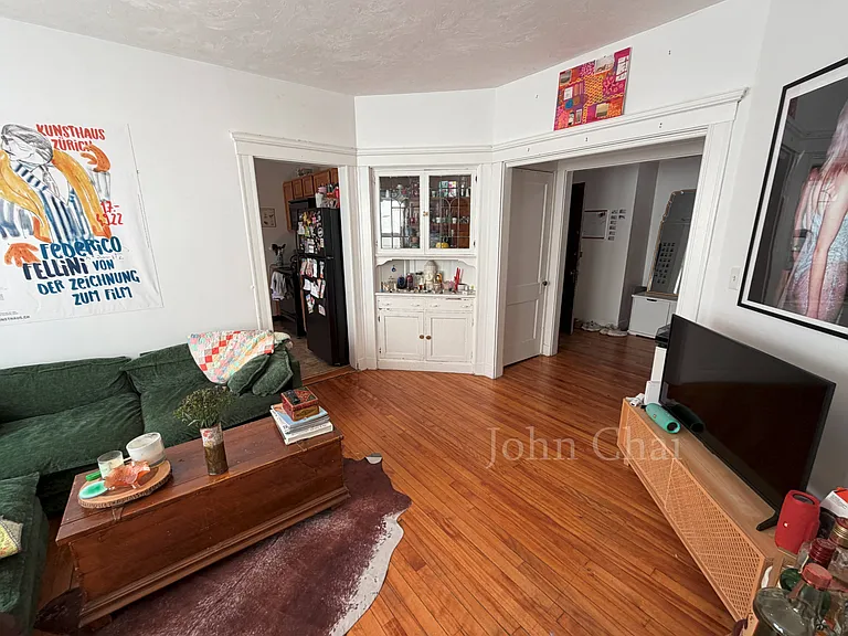 15 Gardner St #3 — Photo 5