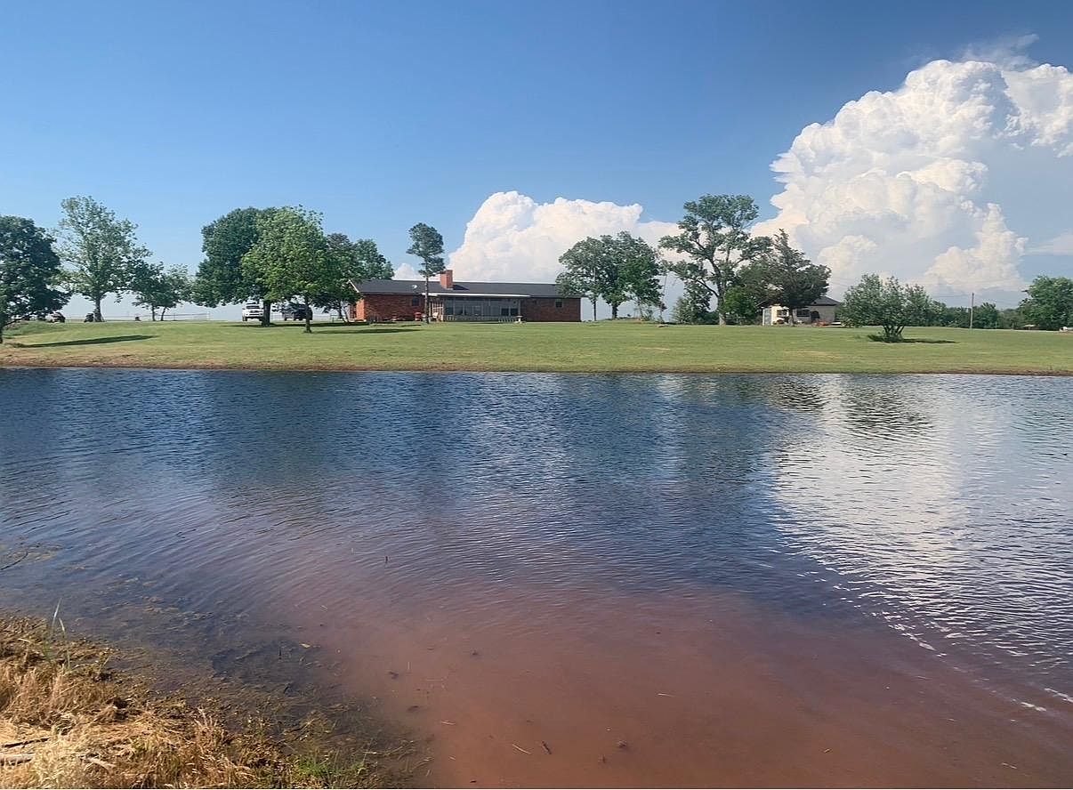 271588 E 1730th Rd, Duncan, OK 73533 | MLS #40000 | Zillow