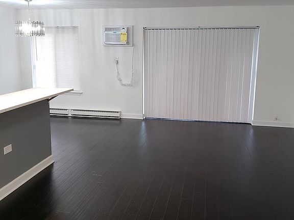 4th image of 931 Arquilla Dr #124