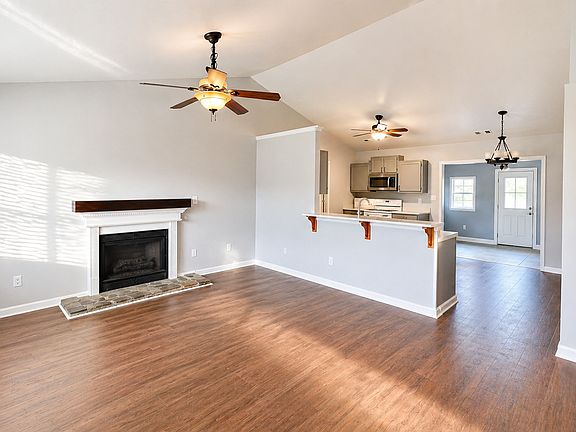 3rd image of 130 Parnell Rd