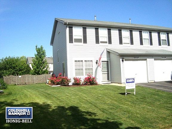 2nd image of 2527 Stonybrook Dr