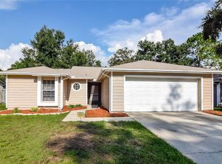 1640 Spinningwheel Dr, Lutz, FL 33559