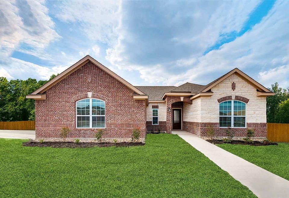 1st image of 723 Roaring Springs Dr