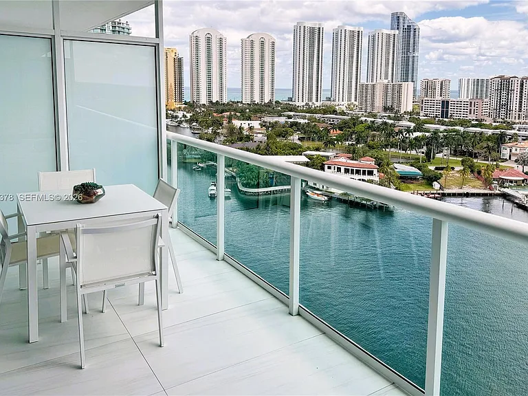 400 Sunny Isles Blvd #1505 — Photo 9