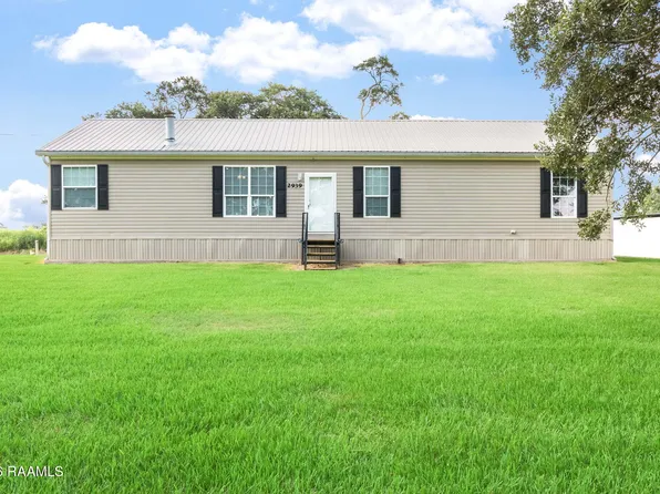 2939 W Aladin Rd, Erath, LA 70533