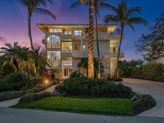 2nd image of 616 Waterside Dr