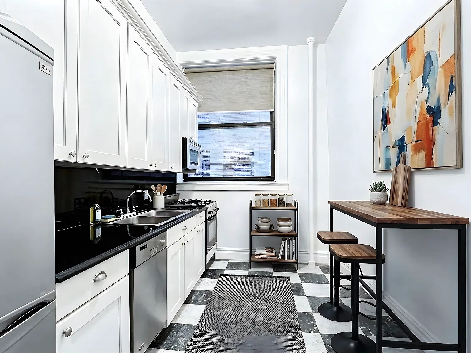 321 Columbus Avenue — Photo 2