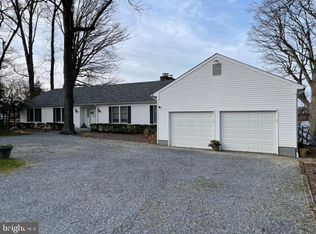 1922 Hidden Point Rd, Annapolis, MD 21409