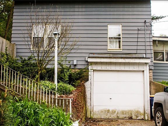 2nd image of 1040 Haines St NW