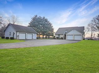 5845 N Golf Course Rd, Bicknell, IN 47512