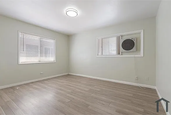 400 E Lancaster Blvd — Photo 11